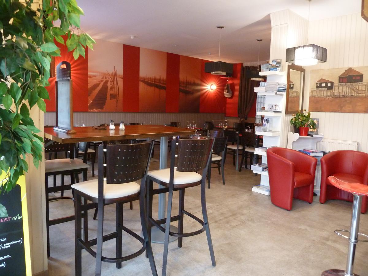 Familial L'ostrei Hotel 2*